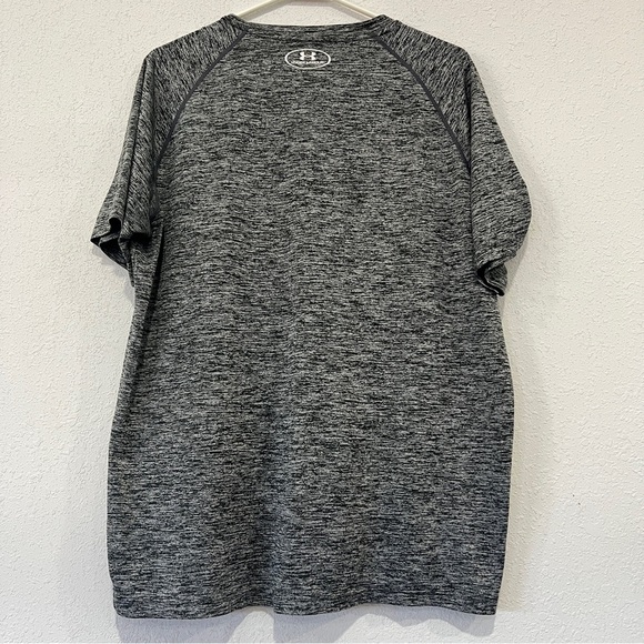 Under Armour Mens Grey Loose Heat Gear Top Size Large - Picture 3 of 5